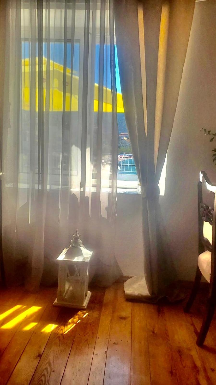Viktora'S House Daire Himarë Dış mekan fotoğraf