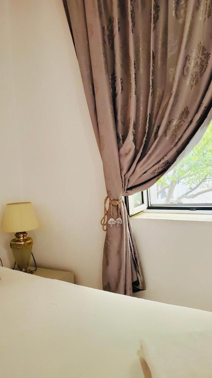 Viktora'S House Daire Himarë Dış mekan fotoğraf