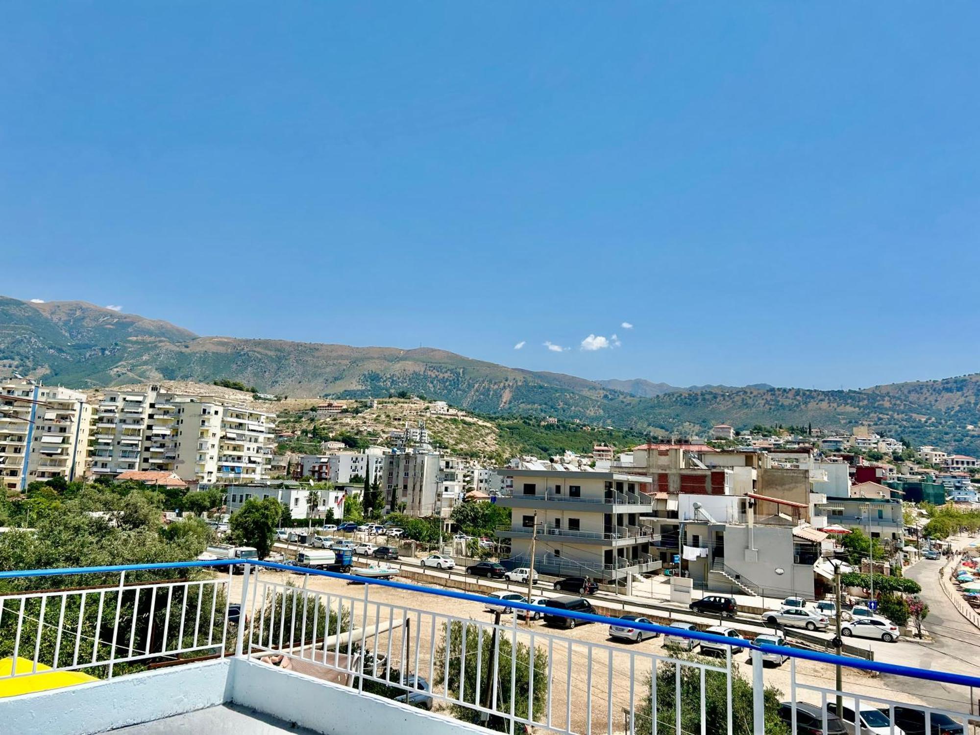 Viktora'S House Daire Himarë Dış mekan fotoğraf